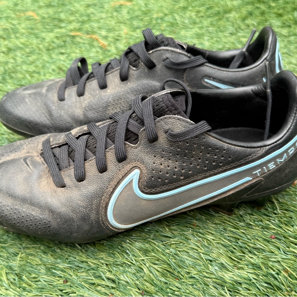 Nike Tiempo Kid’s Black Soccer Cleats